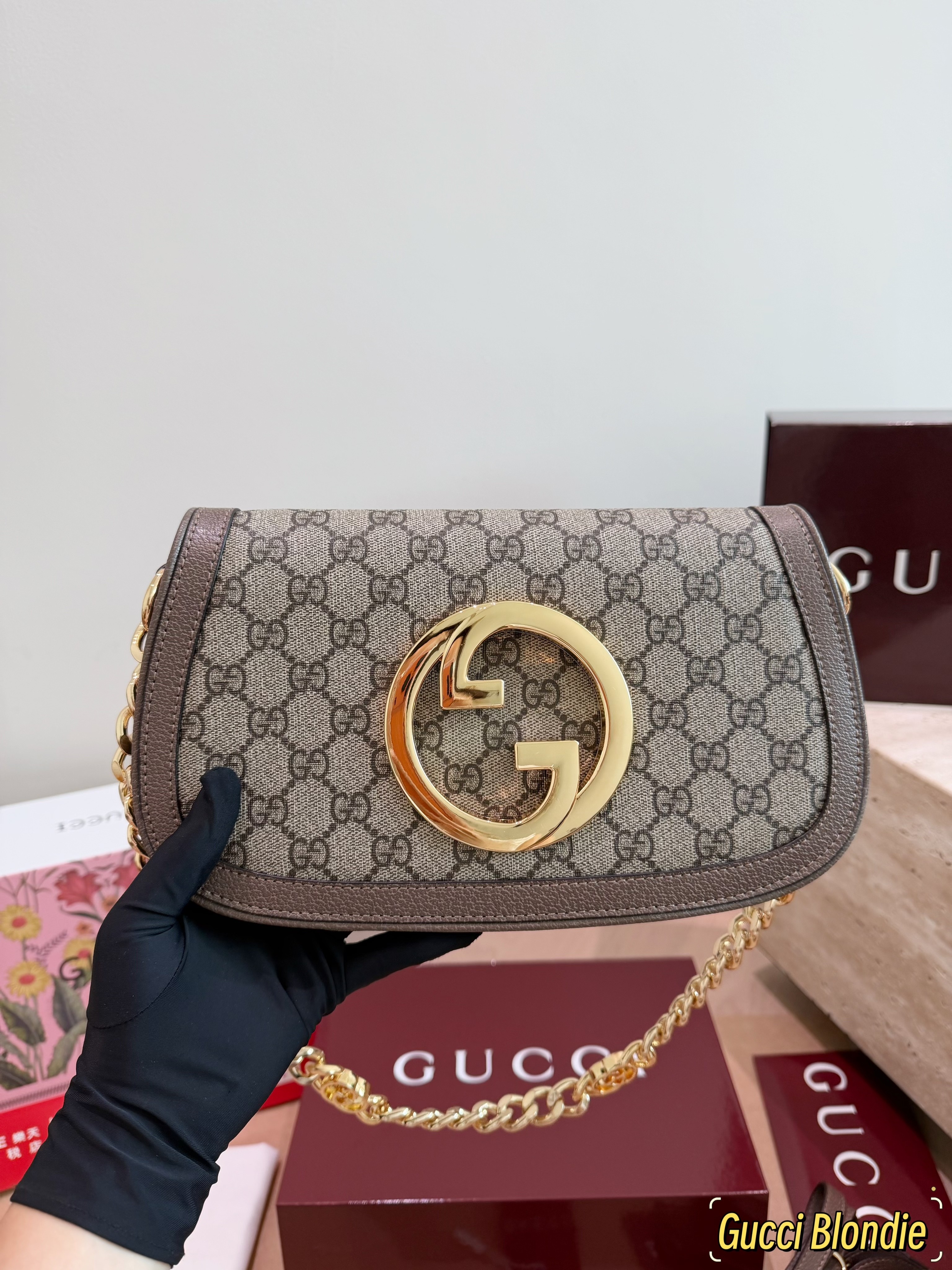 תיק צד Gucci Blondie Gucci
