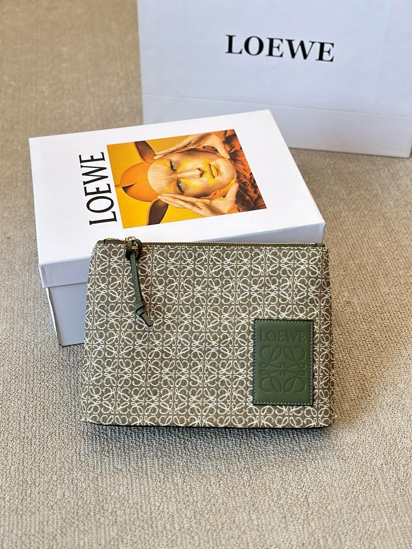 תיק Loewe Loewe