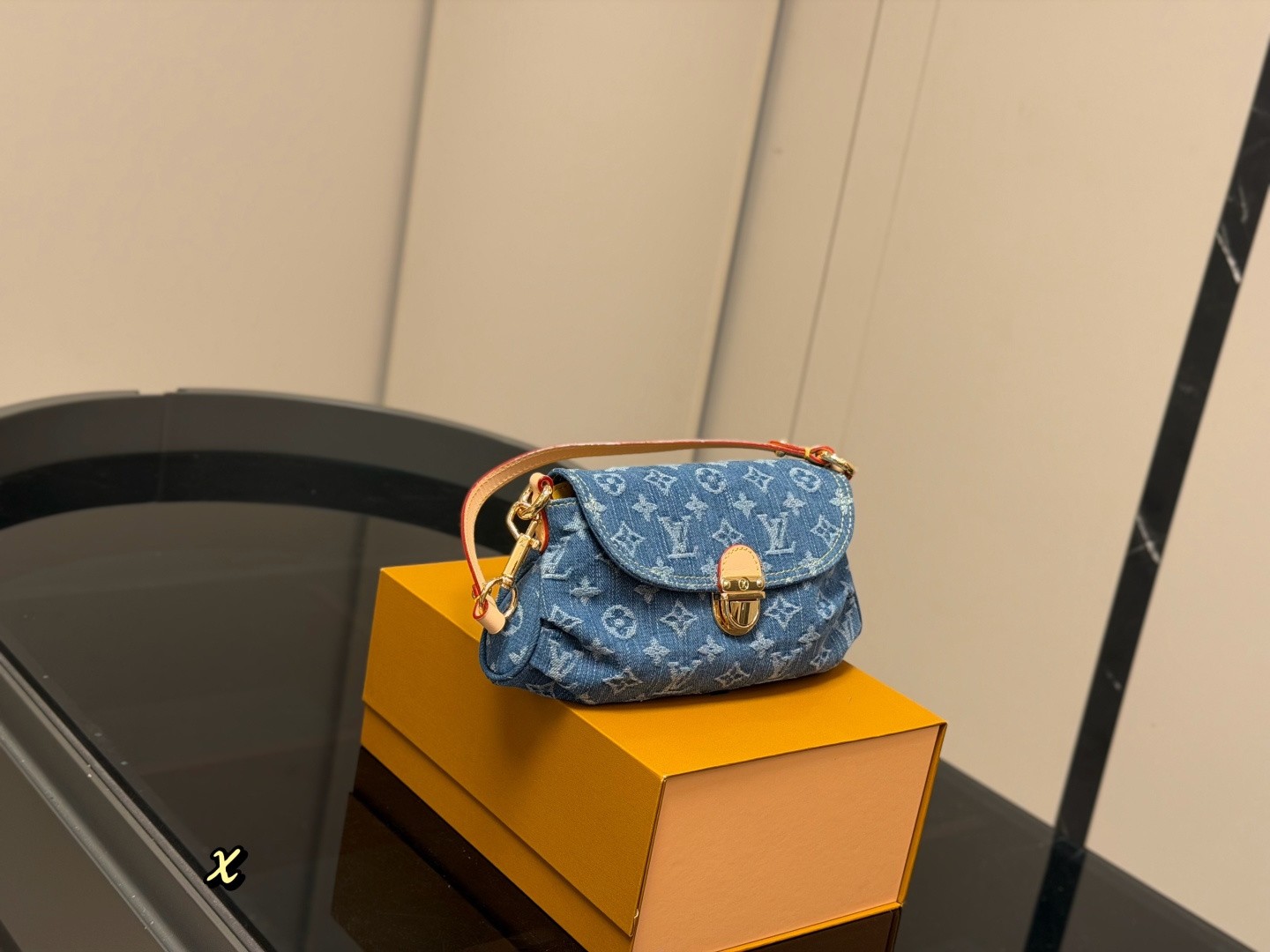 תיק צד Louis Vuitton Louis Vuitton