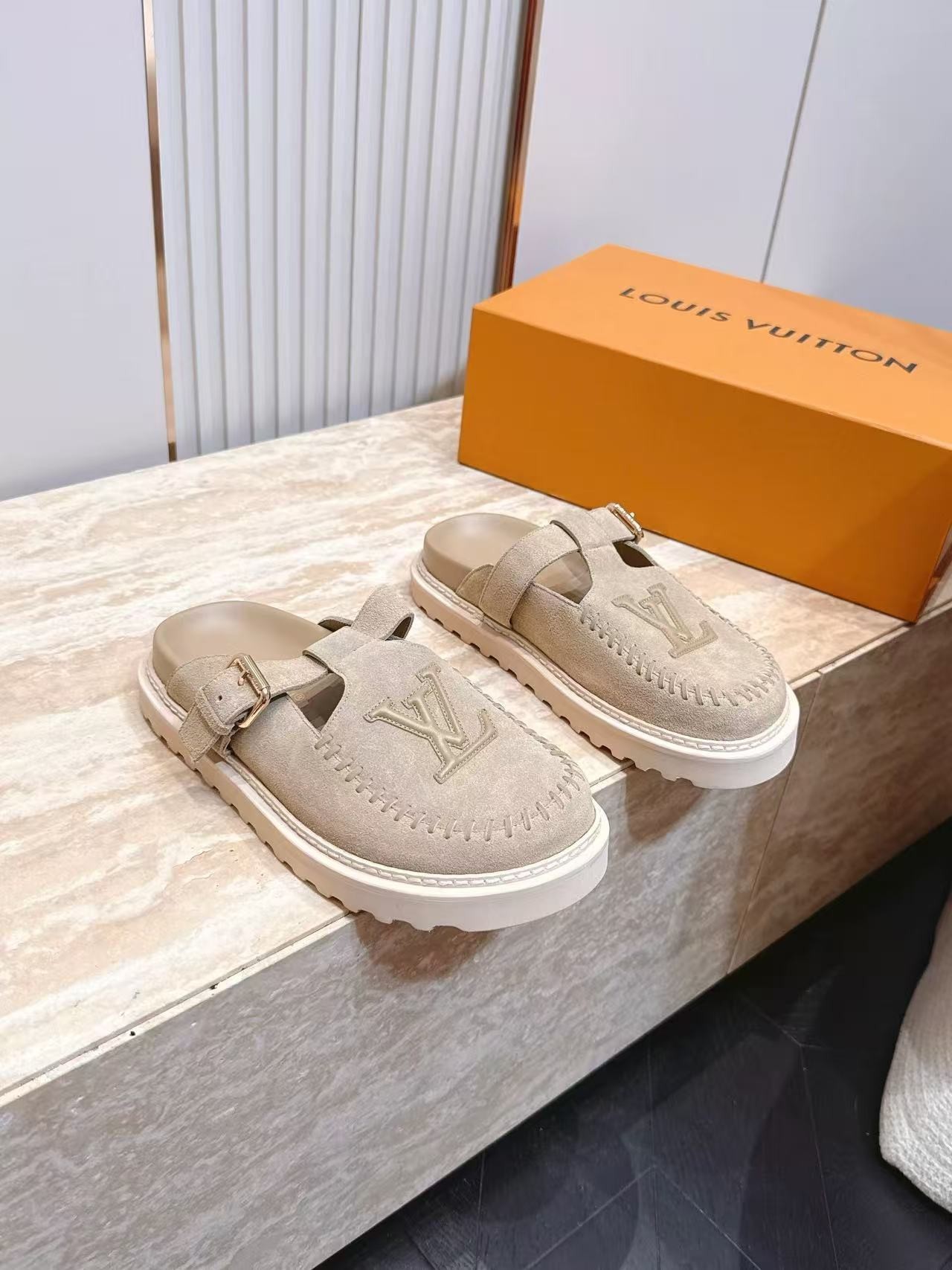 נעלי מיול Louis Vuitton Louis Vuitton