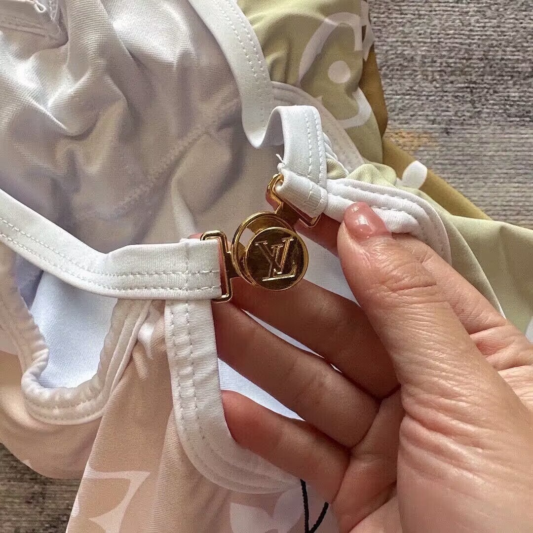 בגד Louis Vuitton Louis Vuitton