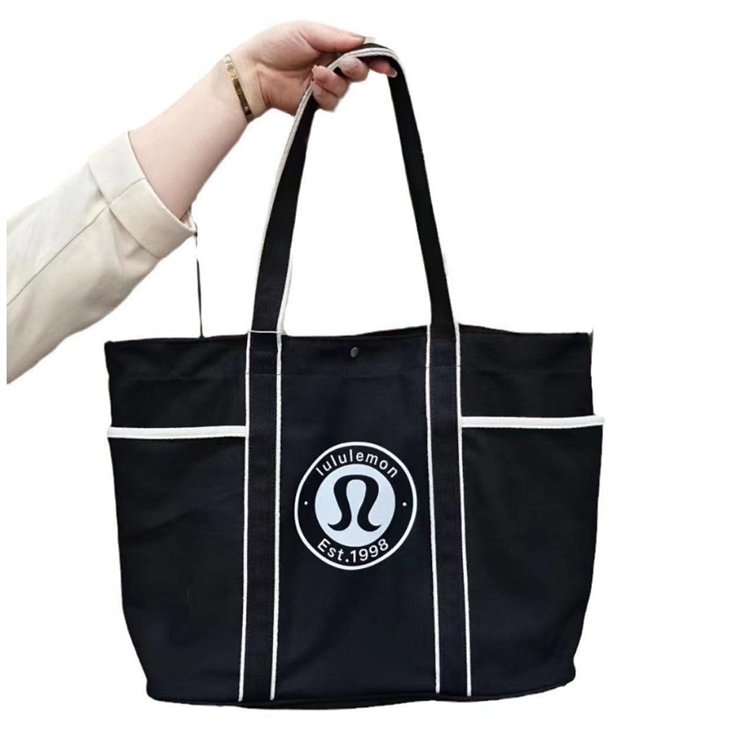 תיק יד Lululemon Lululemon