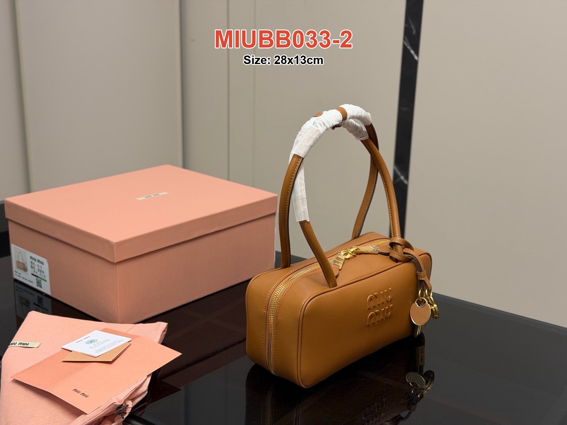 תיק יד Miu Miu Miu Miu