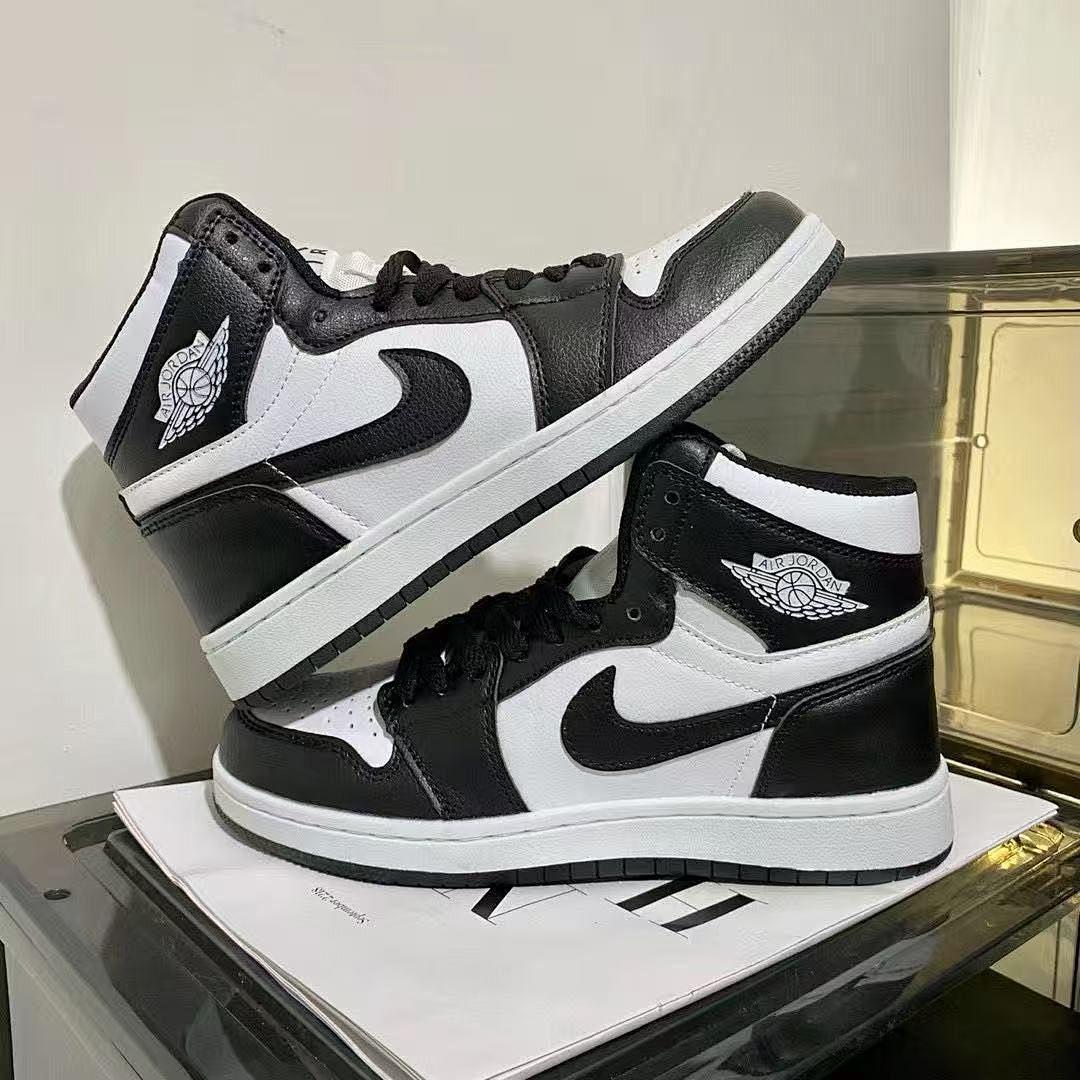 נעליים Nike Nike