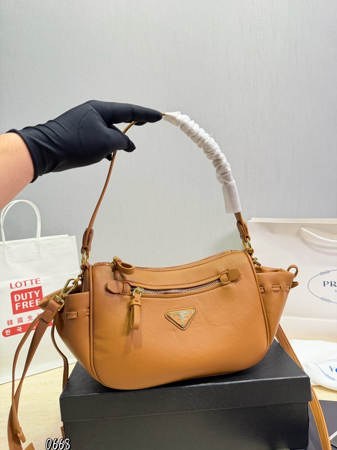 תיק כתף Prada Prada