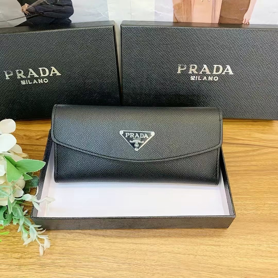 ארנק Prada Prada
