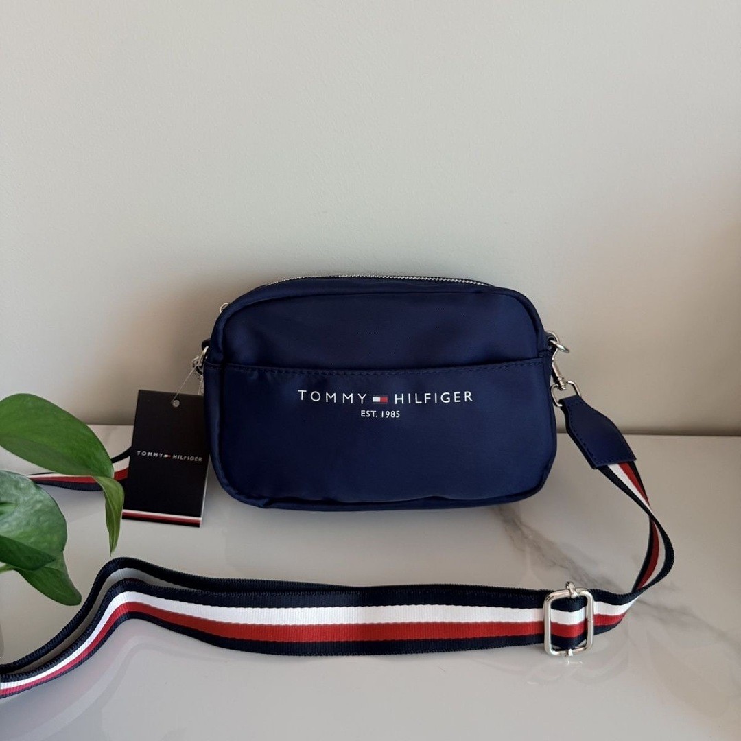 תיק צד Tommy Hilfiger Tommy Hilfiger