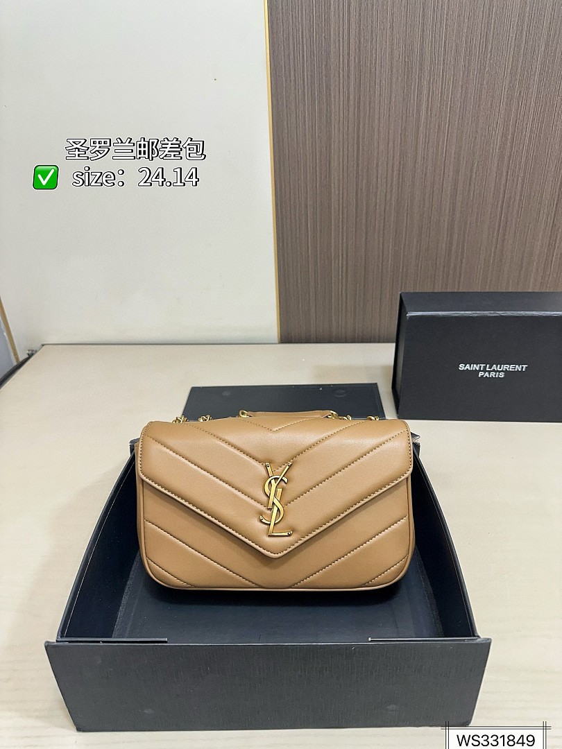 תיק Yves Saint Laurent Yves Saint Laurent