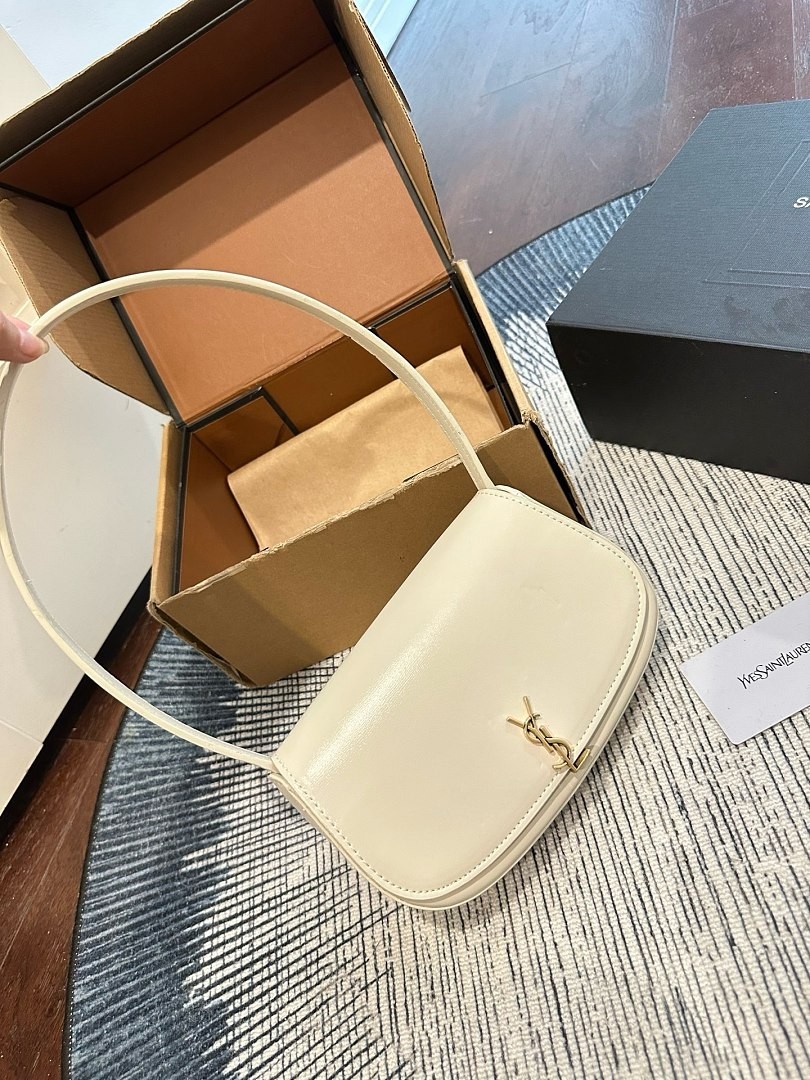 תיק Yves Saint Laurent Yves Saint Laurent
